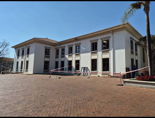 162M² OFFICE TO LET IN SANDTON CENTRAL